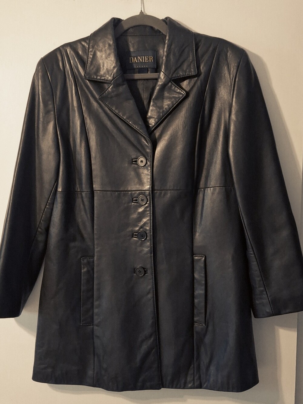 Danier Black Leather Single-Breasted Button Coat